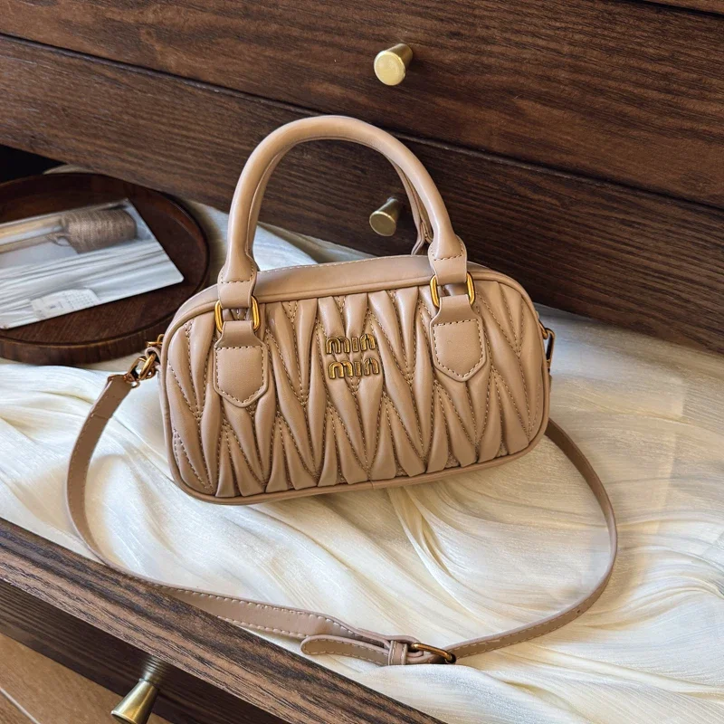 Kadınlar İçin Lüks, Üst Düzey  - Luxury Lifestyle Handbags incelemesi ve fiyatı